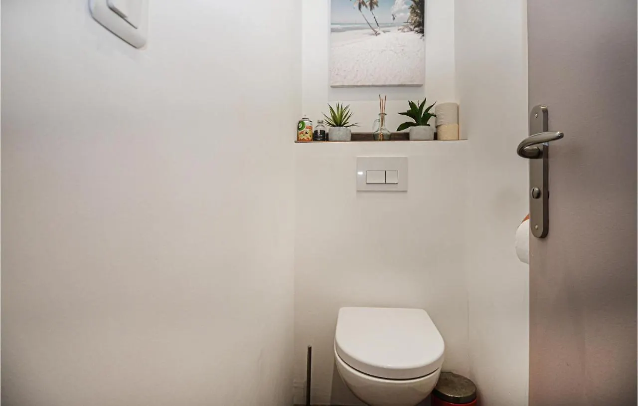 بيت للعطل Amazing Home In Le Pontet With Jacuzzi فرنسا